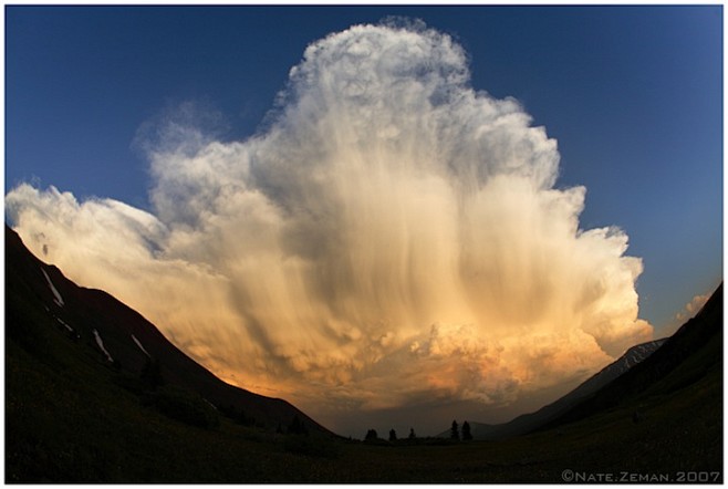 风光摄影：25张最美积雨云