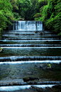 Waterfall Terrace, Taipei, Taiwan
photo via ges