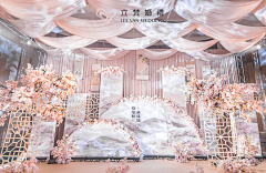 控制不住的小情绪采集到WEDDING-中式/新中式古典