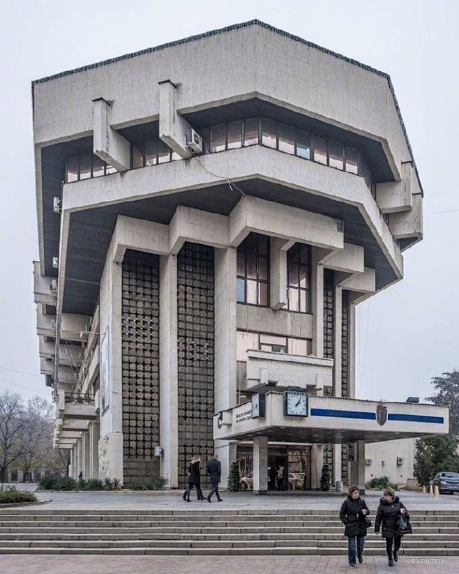 前苏联“社会主义现代主义”建筑
-
vi...