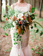 采呀采呀采蘑菇，童趣十足的森系蘑菇婚礼灵感+来自：婚礼时光——关注婚礼的一切，分享最美好的时光。#森系手捧花# #蘑菇#