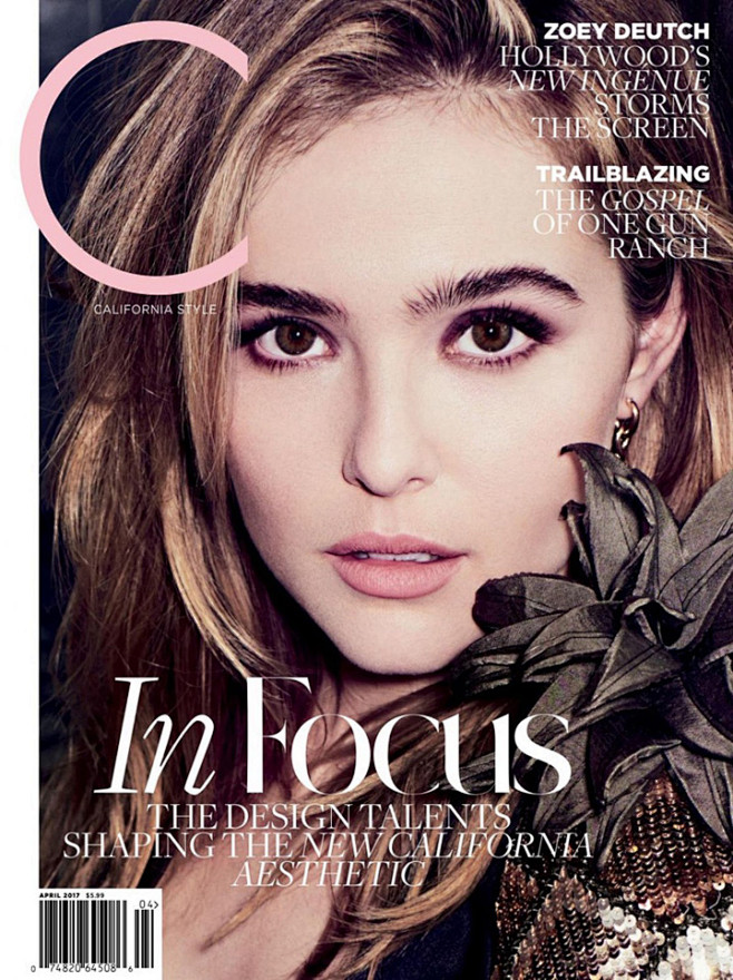 新生代女星Zoey Deutch 登上《...