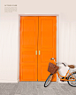 自行车 白墙黄门 简约自然 金色秋季海报设计PSD ti375a9705