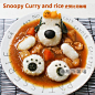 【Snoopy Curry and rice-史努比泡咖喱】麻麻为吸引孩子吃饭可谓是绞尽脑汁！英文里表达“想破头,绞尽脑汁”，可以用”rack one's brain“这个短语，如：He racked his brain, but couldn't work out the answer to the problem. 他已经绞尽脑汁了，可是仍未找到答案。
#便当# #可爱# #英语# #美食# #史努比#