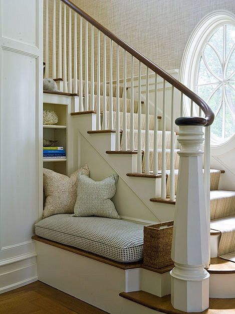 staircase built-in: 
