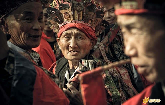 “巴代”是苗族祭祀仪式、习俗仪式以及各种...