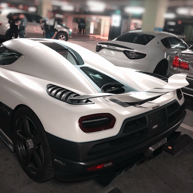 Koenigsegg Agera R
