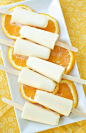 homemade orange creamsicles: 1 cup orange juice 1 cup coconut milk 3 tsp honey 1/4 tsp orange extract 1/2 tsp vanilla extract. #赏味期限#