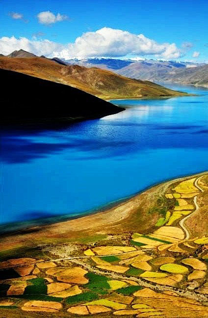 羊卓雍措，【西藏】圣湖。喜马拉雅山北麓最...