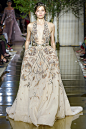 Zuhair Murad Fall 2017 Couture Fashion Show : See the complete Zuhair Murad Fall 2017 Couture collection.