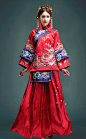 中国红 复古中式结婚礼服 红色秀禾服 古装 新娘嫁衣 