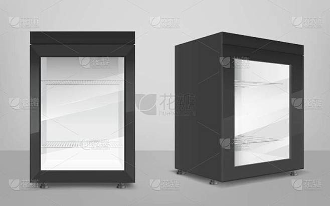 带有透明玻璃门的空黑色迷你冰箱