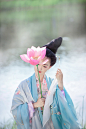 【彩云归】香雾重，月华浓。露台-粉黛流芳中国古典服饰艺术摄影