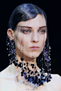 Armani Privé Haute Couture┃水晶头纱