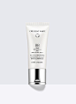 雅诗兰黛晶透沁白双效修颜霜SPF30+/PA+++ | 雅诗兰黛(Estee Lauder)官方商城 : Crescent White, 雅诗兰黛晶透沁白双效修颜霜SPF30+/PA+++ - 高效防护-SPF50/PA+++ 无感遮暇-乳液质地，瞬时融入肌肤修饰瑕疵 沁白提亮-修护并持续提亮肌肤 无需技巧-只需像面霜般快速涂抹均匀即可，完全不会搓泥