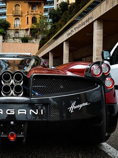 Pagani Huayra