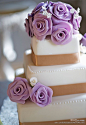 婚礼蛋糕婚礼蛋糕定制提示~~~如果有复杂图案的蛋糕要尽早定制。特别的图案，细小的装饰以及泡芙蛋糕等花费时间的 - 爱乐活 - 品质生活消费指南