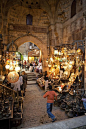 Khan el Khalili market in Cairo, Egypt - Been here, spent small amount of money, bought lots of things, will go again!    #visit_egypt: 