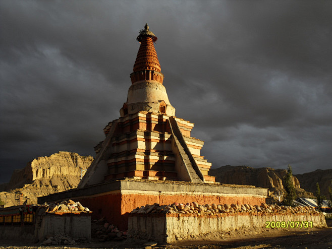 西藏阿里扎达--托林寺塔