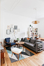 living room, salon, meuble vintage fauteuil commode enfilade…