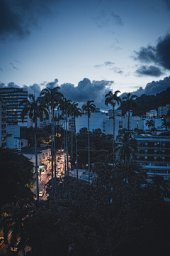 东海的天空采集到城市