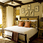 温暖 卧室 照片墙 床 墙面图片来自变色龙在体现平静与慢调的清新家的分享 #卧室#