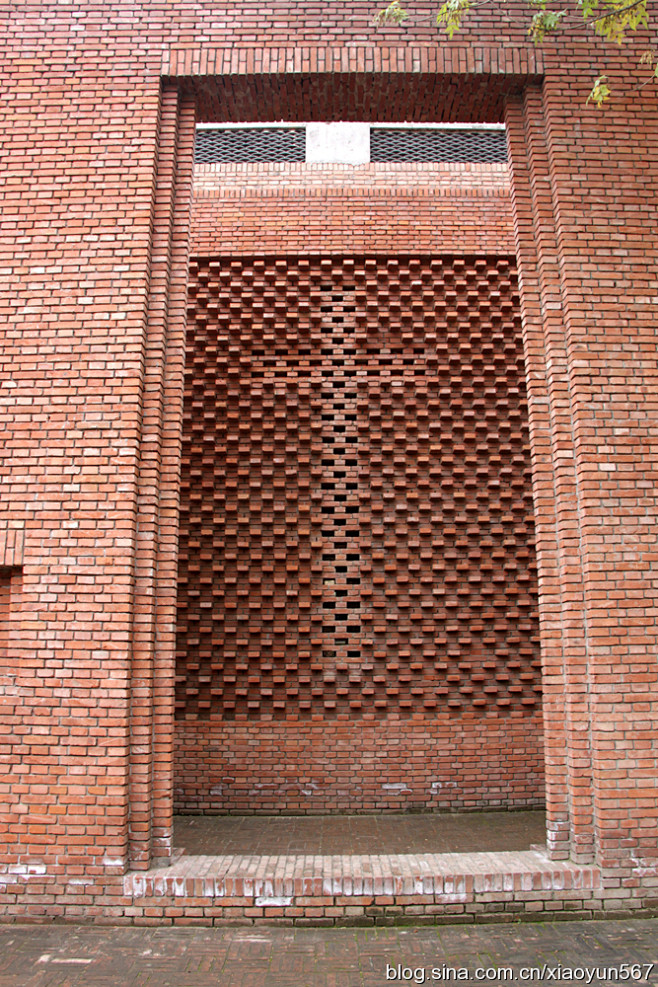 北京红砖美术馆（二）--红砖的艺术