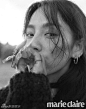 组图：人妻李孝利野外拍黑白大片 戴鼻环显叛逆 : 李孝利为某时尚杂志11月号拍摄的最新画报正式公开。