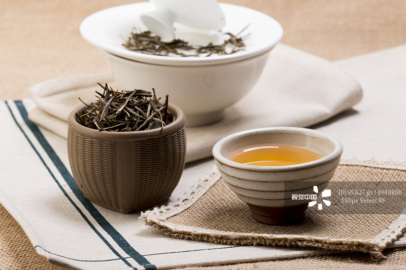 85dda43692e12232d7face75e229dc01dc1dceb72070e-AapW5d