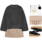 Sweaters everywhere

#style #StreetStyle #skirt #cream #grey #pink