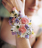 sweetheart roses, daisies, babysbreath wrist corsage