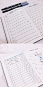 ［ 2019 Bullet Journal Set up ］
——————做bujo的第一年
——————高效生活，进化成更好的人
P1 灯塔bujo本@LEUCHTTURM1917灯塔 
P2 Index索引目录
P3 Future log （记录未来事项，重要日期，回忆）& Family log （标记和家人见面，通话以及特殊的日子）
P4 2019 goals & wish list...展开全文c