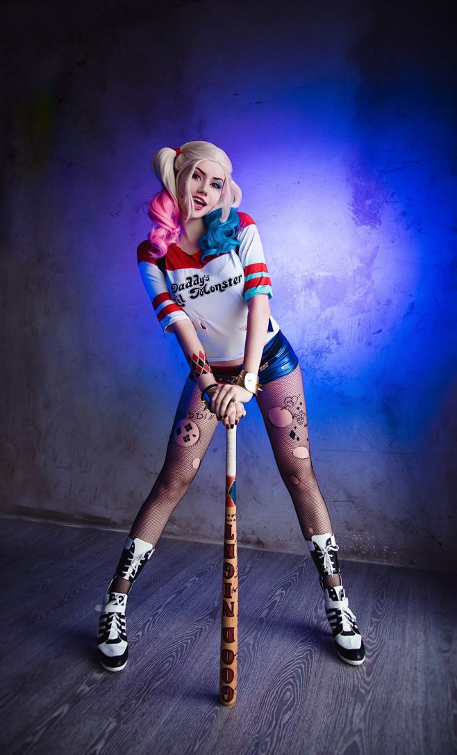 Harley Quinn by Anas...