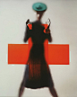 by 欧文·布鲁门菲尔德（Erwin Blumenfeld）