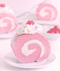 Lovely Cake Roll!!! Easy to make Video Instructions