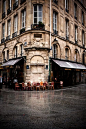 Rainy Day, Paris, France
photo via stone