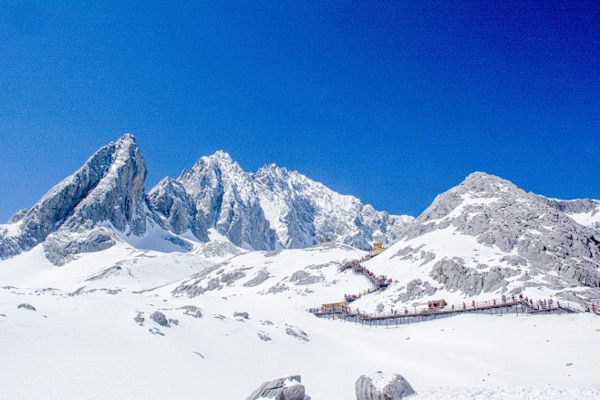 丽江玉龙雪山.jpeg (2048×13...