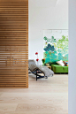 室内绿可生态木隔断图_北欧风格65平米小户型彩绘背景墙装修效果图