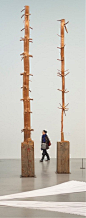 Day Forty Two  Giuseppe Penone (1947 -)  11 Meter Tree, 1989 (image by Alte Brunvoll via flickr)    Penone's work is focused on the relationship between man and nature, with the tree as a central motif. Here, he has chiselled away the tree’s rings and fo 