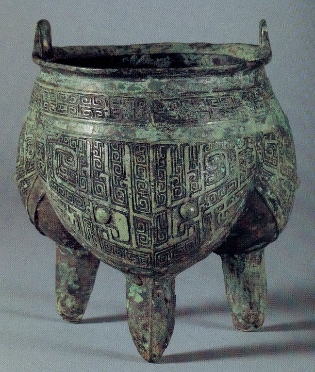 青铜器兽面纹鬲
上海博物馆