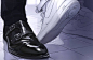 黑皮鞋与白球鞋，居然让我代到了

twi: yamada_mkra