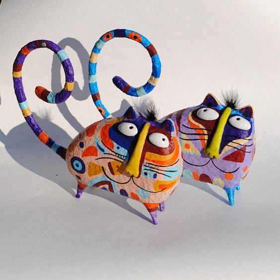 Cat figurine paper m...