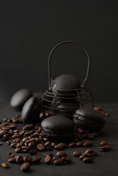 Black coffee macaron...