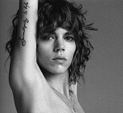 AbbeyRubik采集到Freja Beha Erichsen