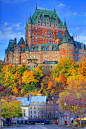 秋季的城堡饭店，加拿大魁北克市