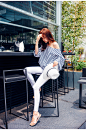 时尚款修身牛仔裤 : ♡ LOVE by sungkyung ♡쫀득하게 다리라인을 잡아주는 슬림 스키니!성경픽 첫번째 제작티셔츠 코디에 선택할 정도로 핏이 예뻐요 :)