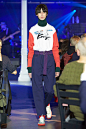 Kenzo - La Collection Memento Fall 2017 Ready-to-Wear Fashion Show : See the complete Kenzo - La Collection Memento Fall 2017 Ready-to-Wear collection.