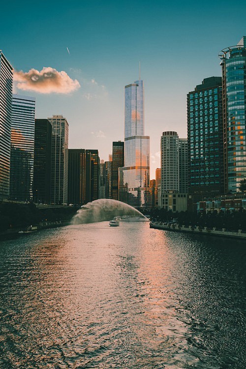 Chicago
美国 芝加哥