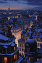 夜里静悄悄的巴黎夜景。