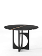 独具匠心的设计-- "Vuoto" 系列桌子~
全球最好的设计，尽在普象网 pushthink.com
